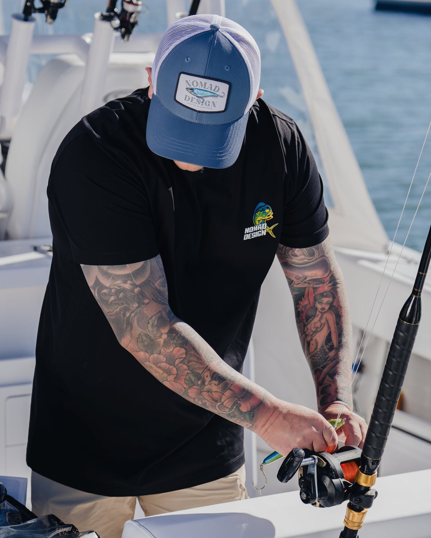 T-Shirt - Mahi Madness