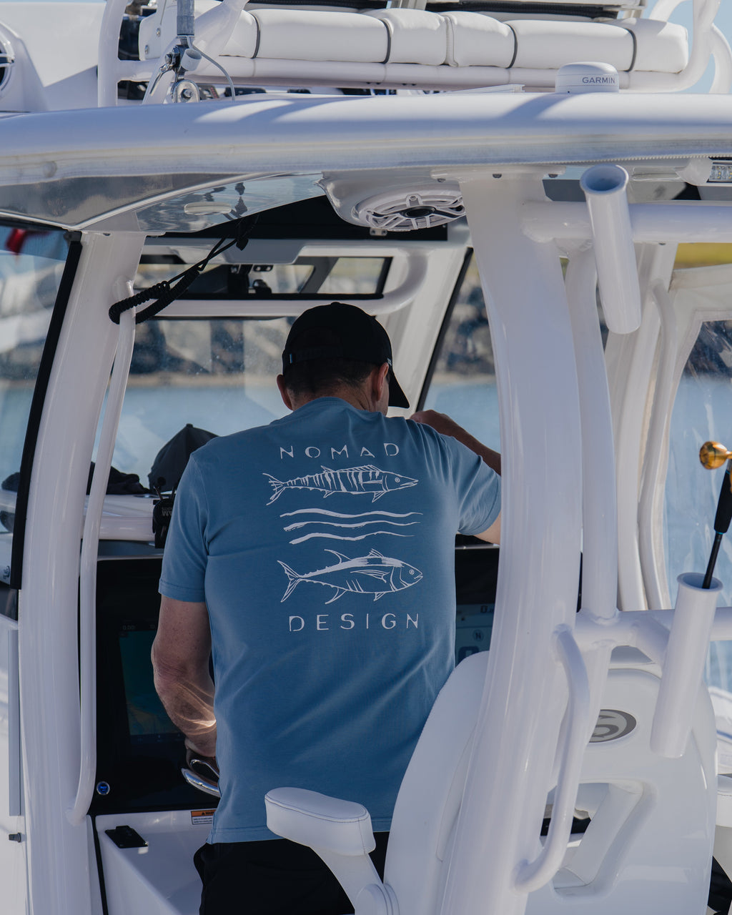 T-Shirt - Coral Sea