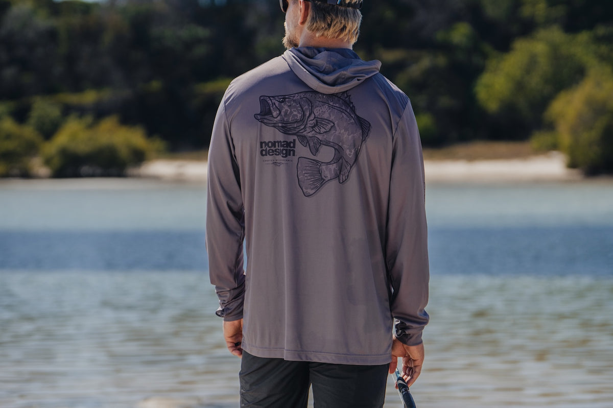 Hooded Tech Fishing Shirt - Barra Strike