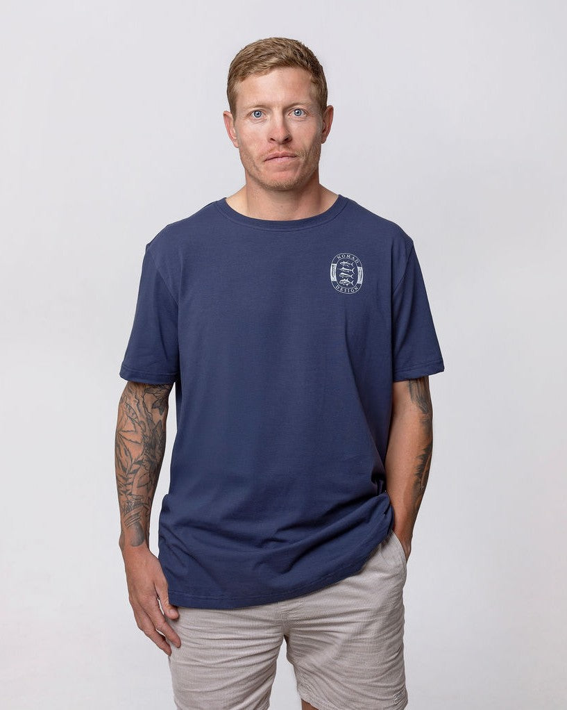 T-Shirt - Trophy Badge
